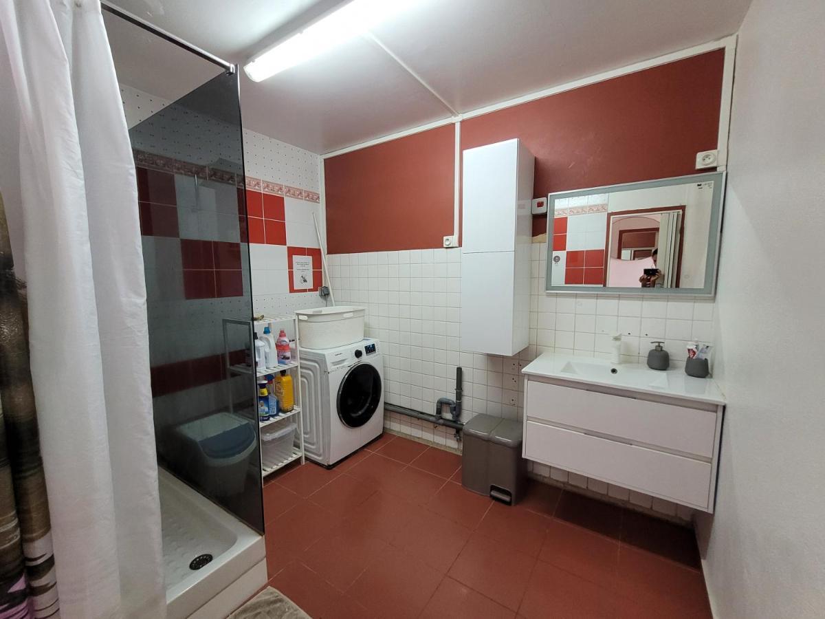Au Dela De La Porte Du Bonheur ปวงต์-ตา-ปิตร์ ภายนอก รูปภาพ